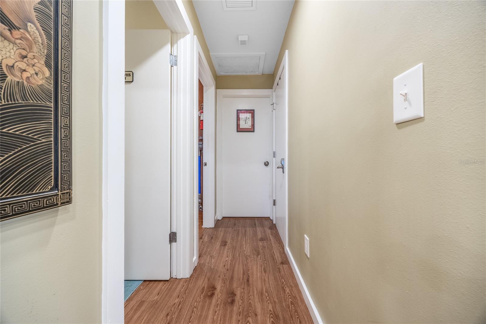 Image 16 of 44 For 1216 9th Avenue