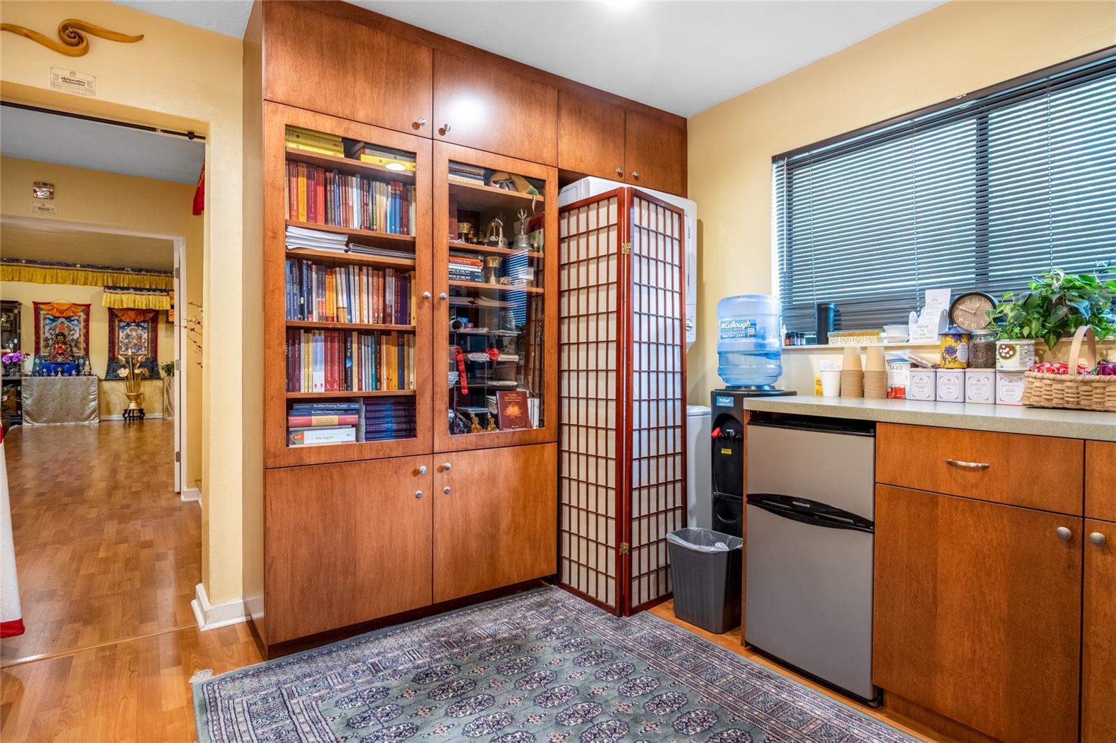 Image 24 of 44 For 1216 9th Avenue