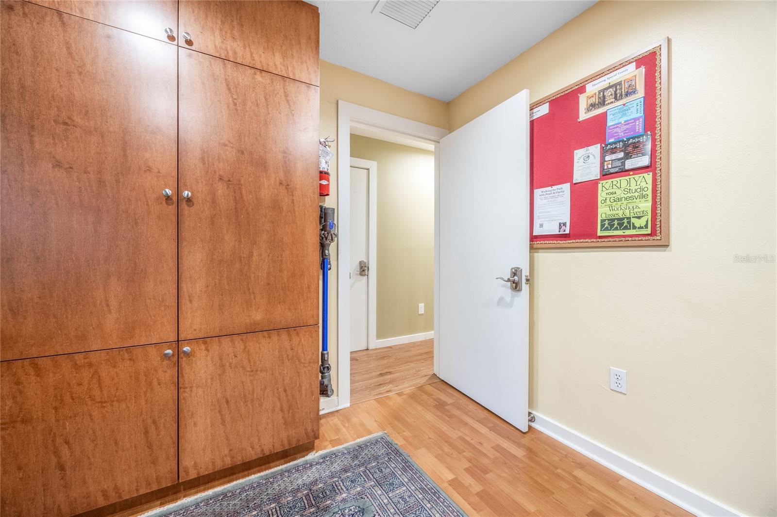 Image 26 of 44 For 1216 9th Avenue