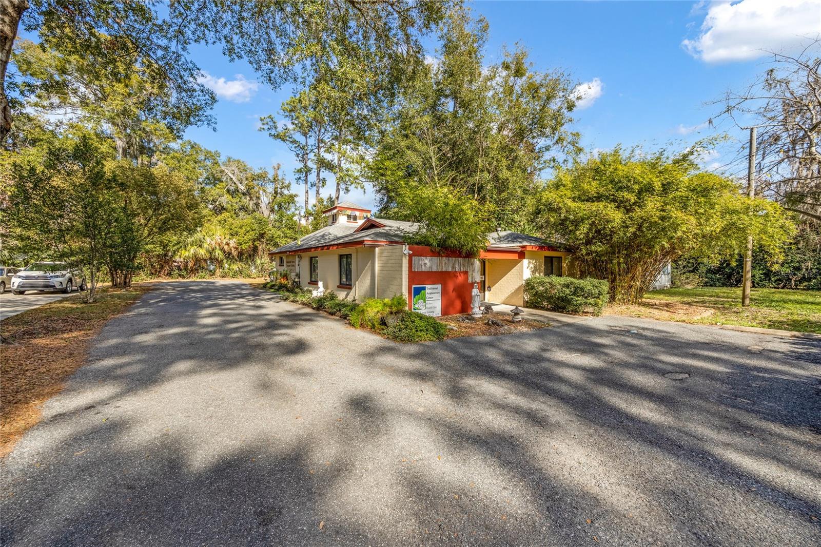 Image 36 of 44 For 1216 9th Avenue