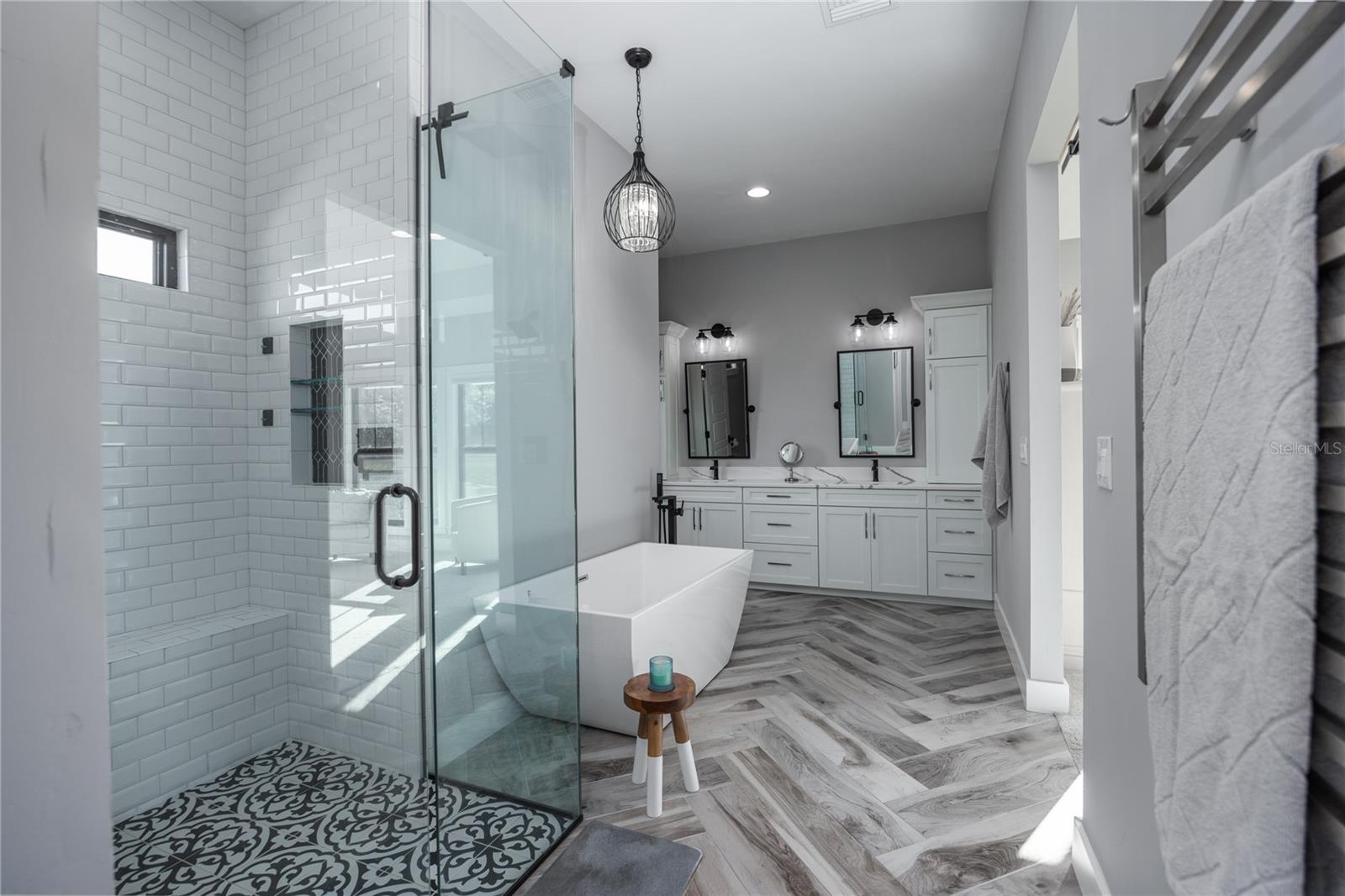 Image 43 of 80 For 26025 166th Avenue