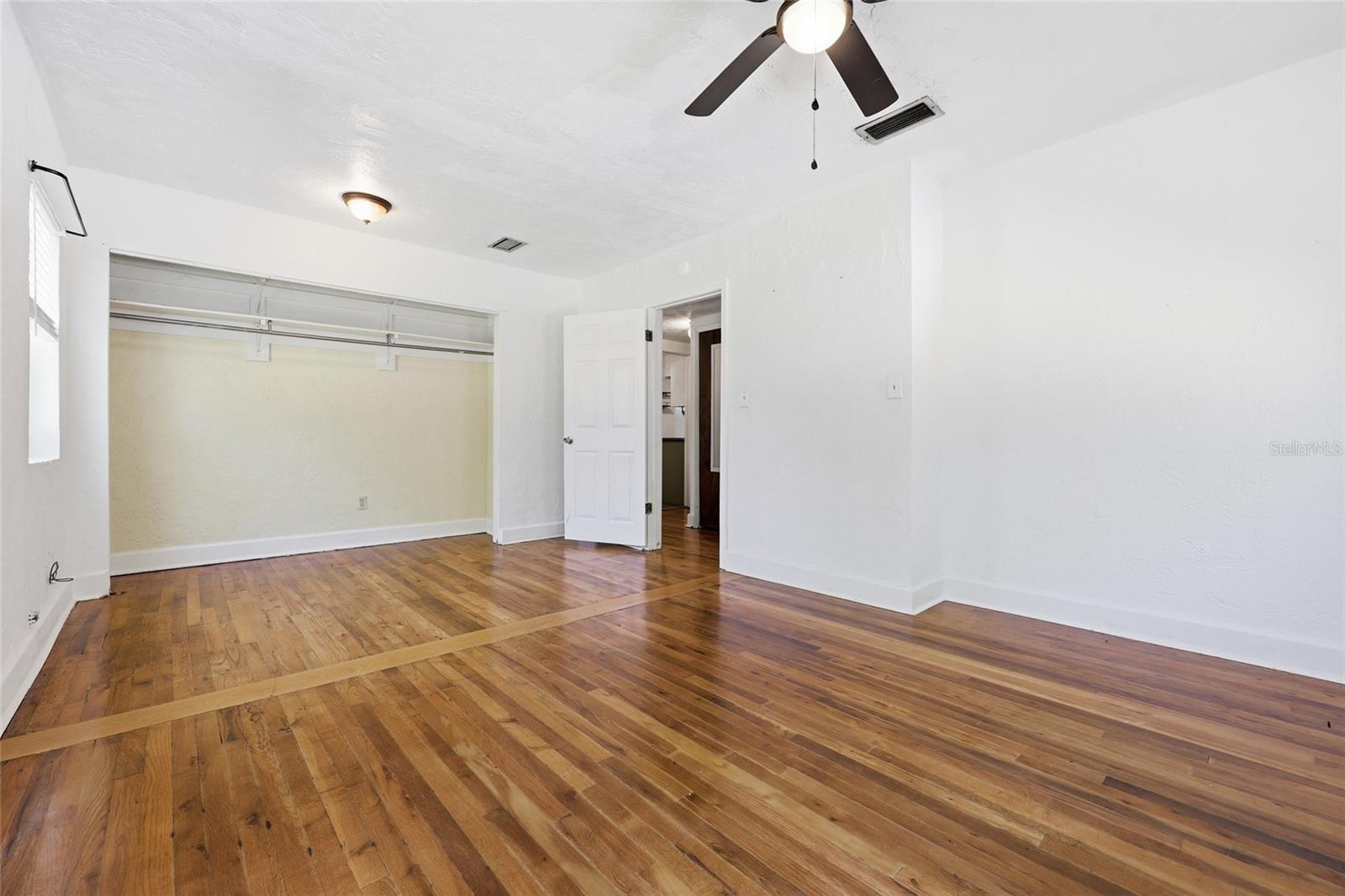 Image 14 of 39 For 1334 9th St, Street