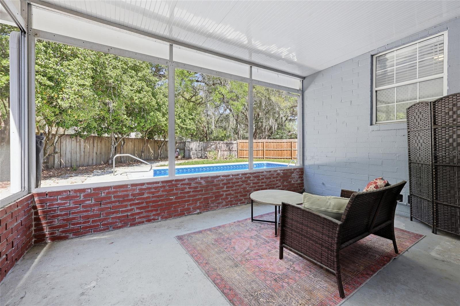 Image 19 of 39 For 1334 9th St, Street