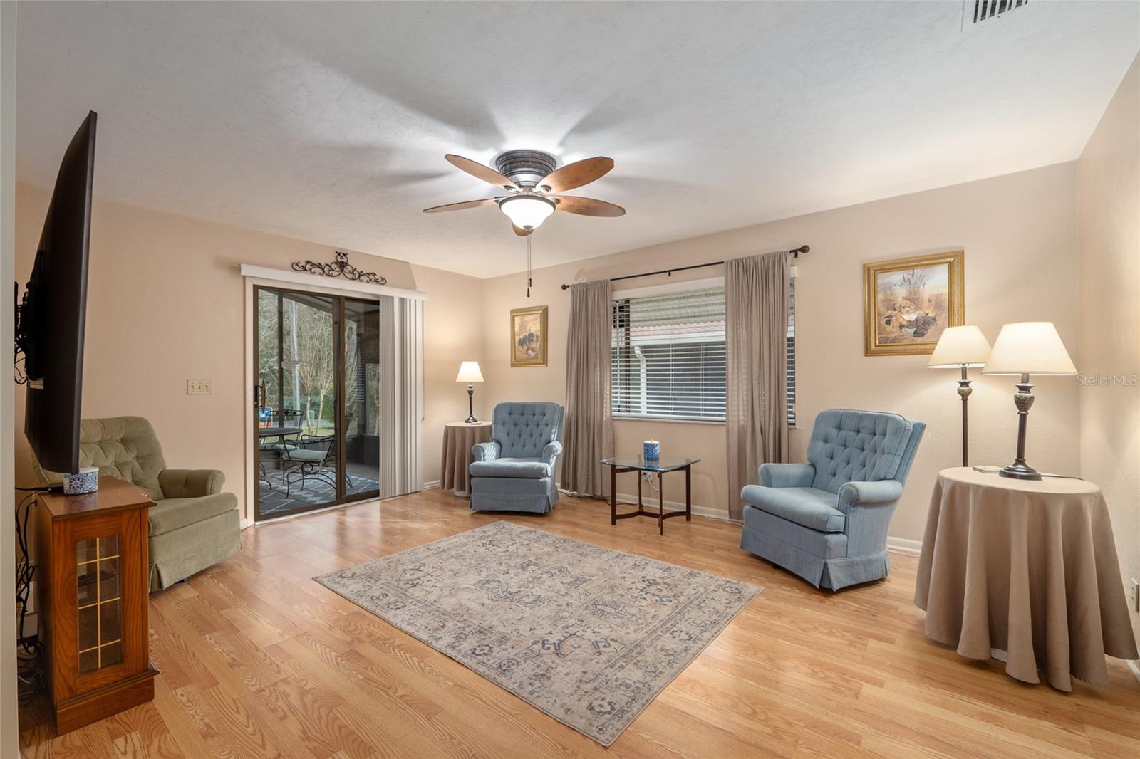 Image 3 of 24 For 8646 42nd Street