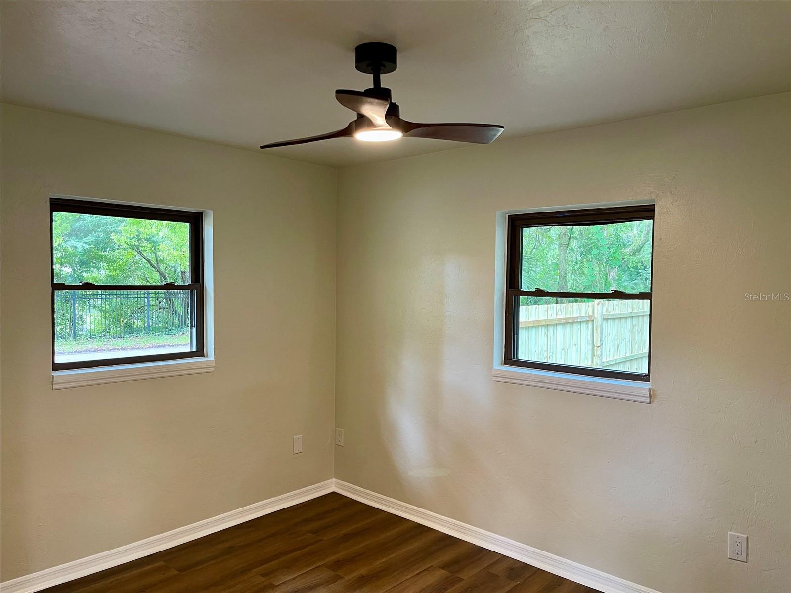 Image 16 of 27 For 1715 6th Place