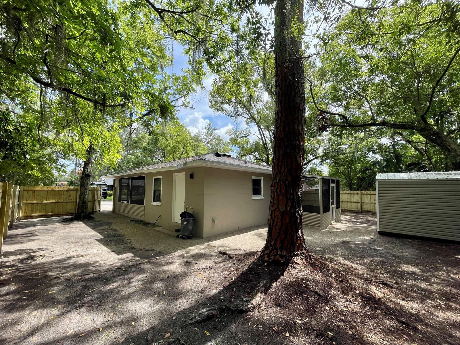 Image 25 of 27 For 1715 6th Place