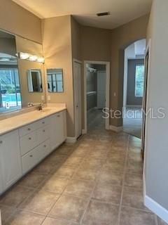 Image 10 of 29 For 1033 Hampstead