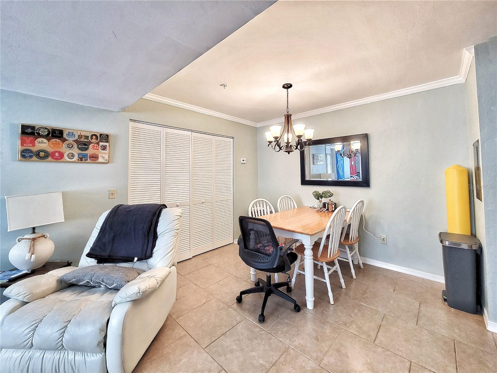 Image 11 of 27 For 2360 Archer Road 801