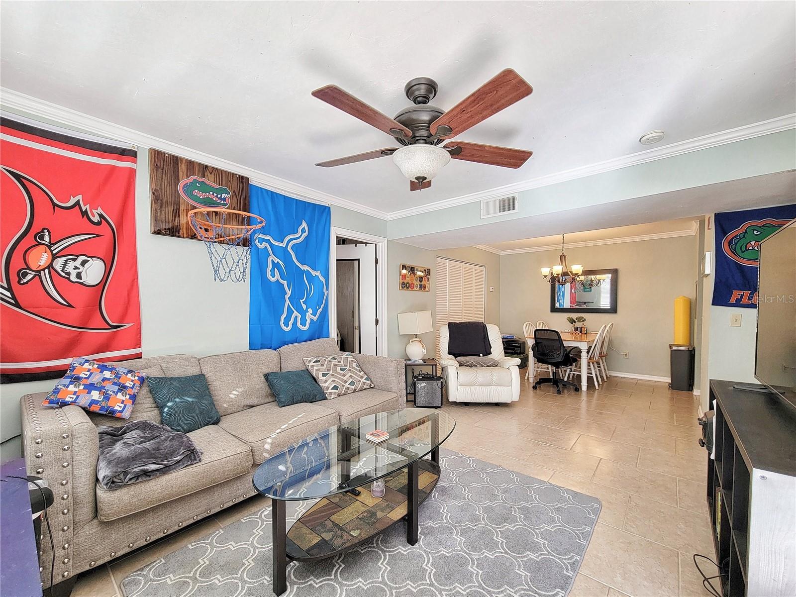 Image 6 of 27 For 2360 Archer Road 801