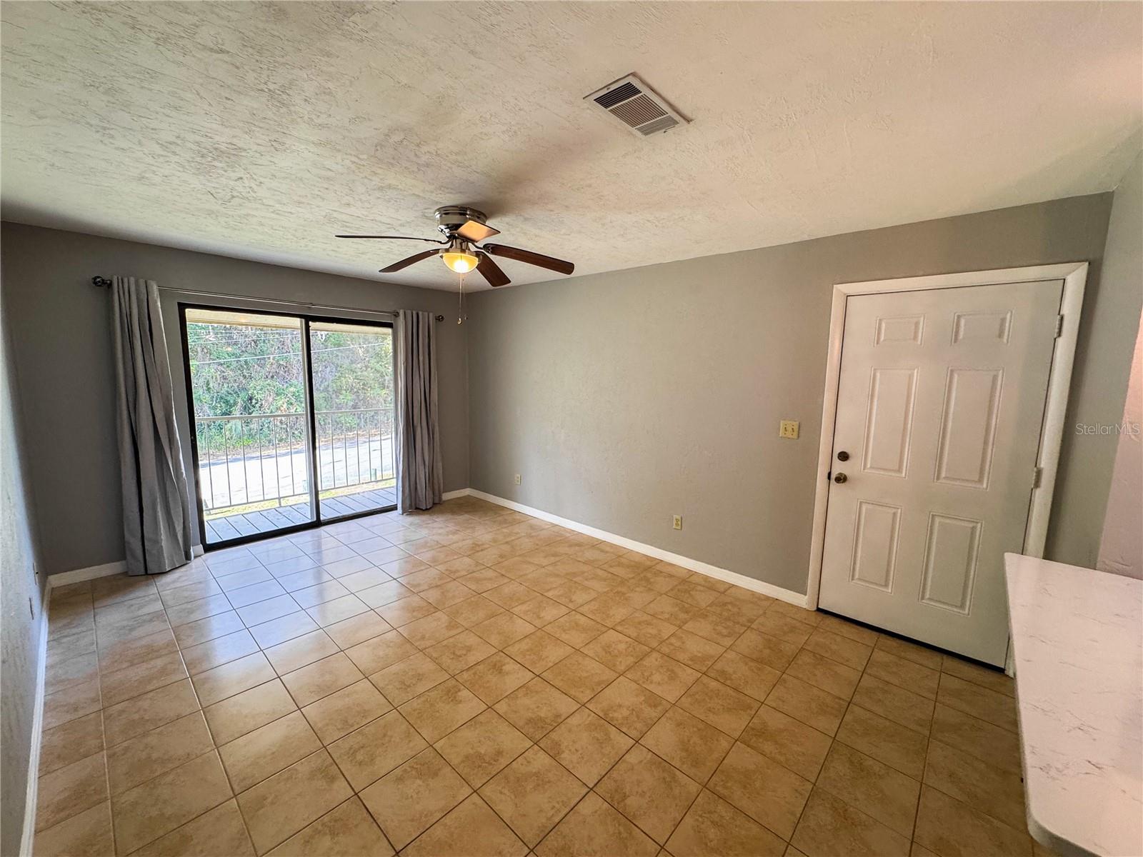 Image 4 of 15 For 1015 9th Street D21