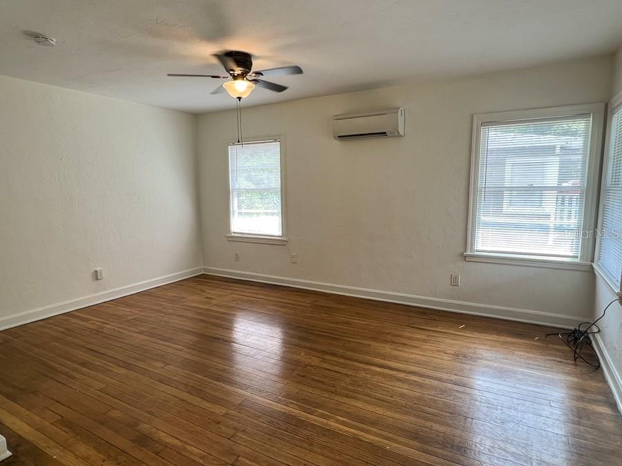 Image 8 of 16 For 1124 4th Avenue