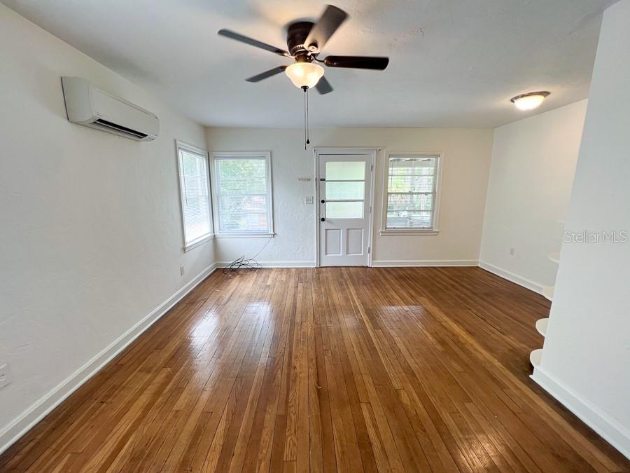 Image 9 of 16 For 1124 4th Avenue