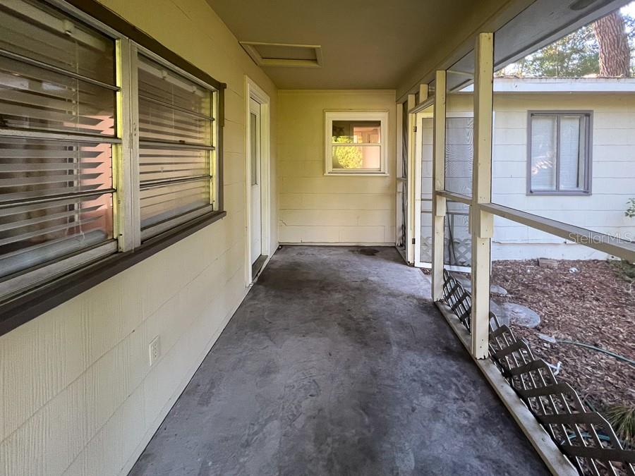 Image 17 of 20 For 610 34th Terrace