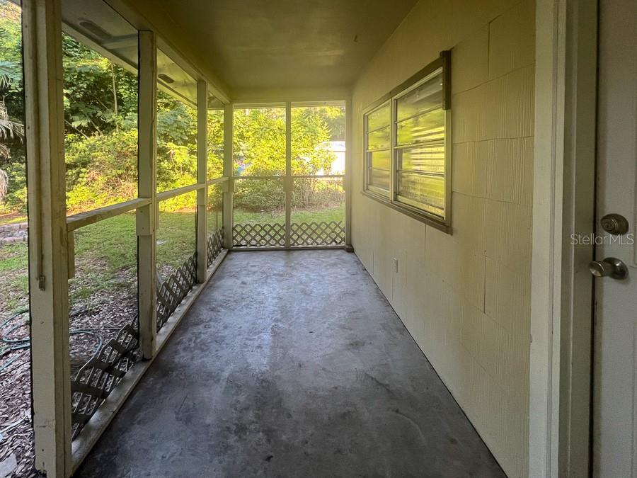 Image 18 of 20 For 610 34th Terrace