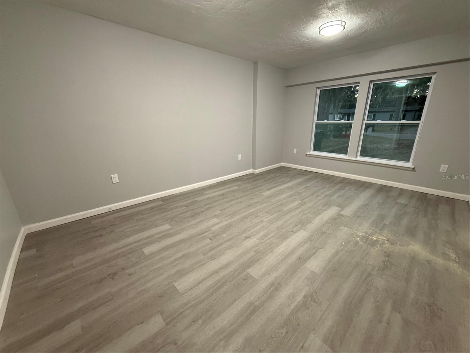 Image 3 of 15 For 2205 46th Terrace