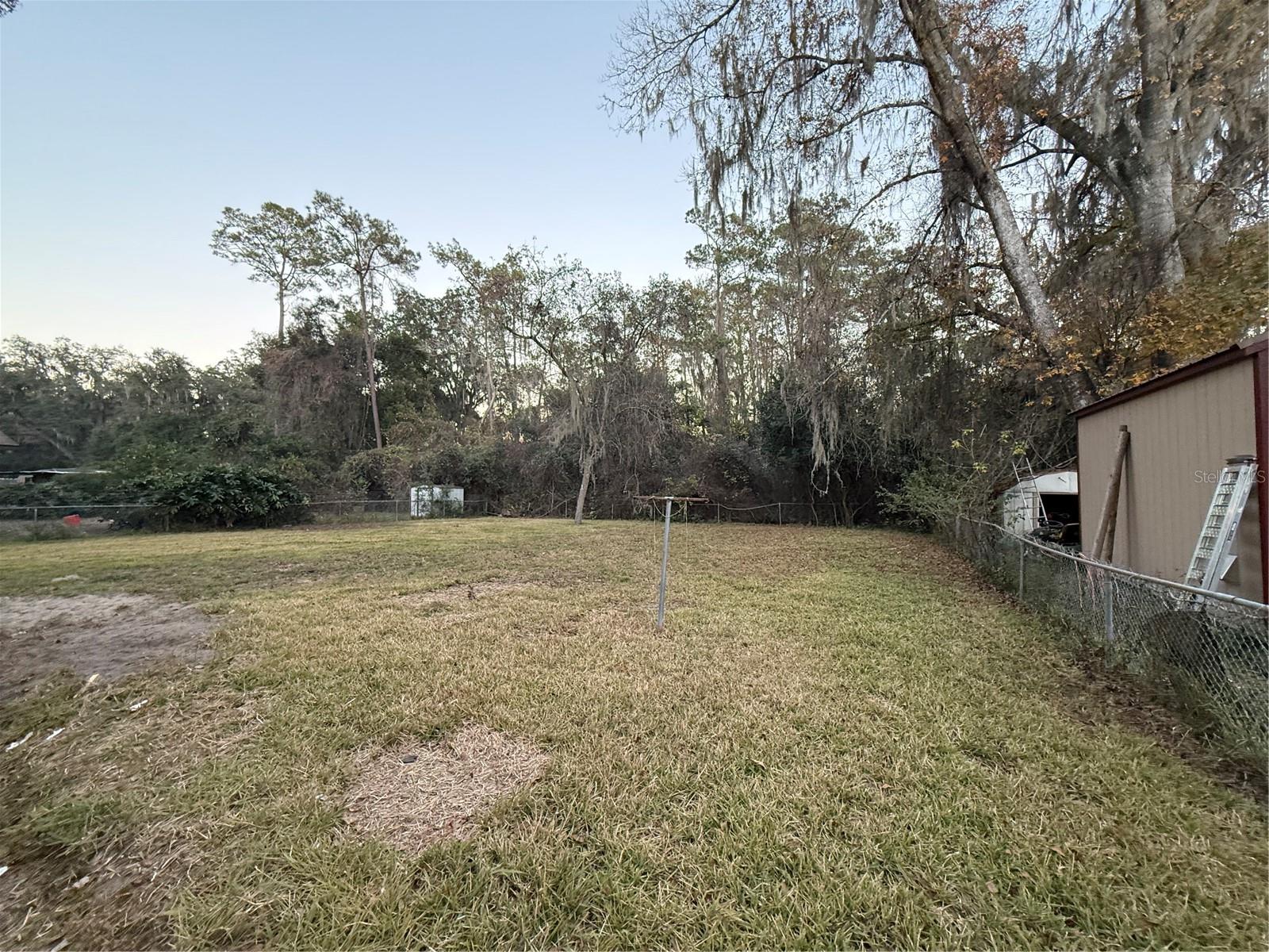 Image 5 of 15 For 2205 46th Terrace