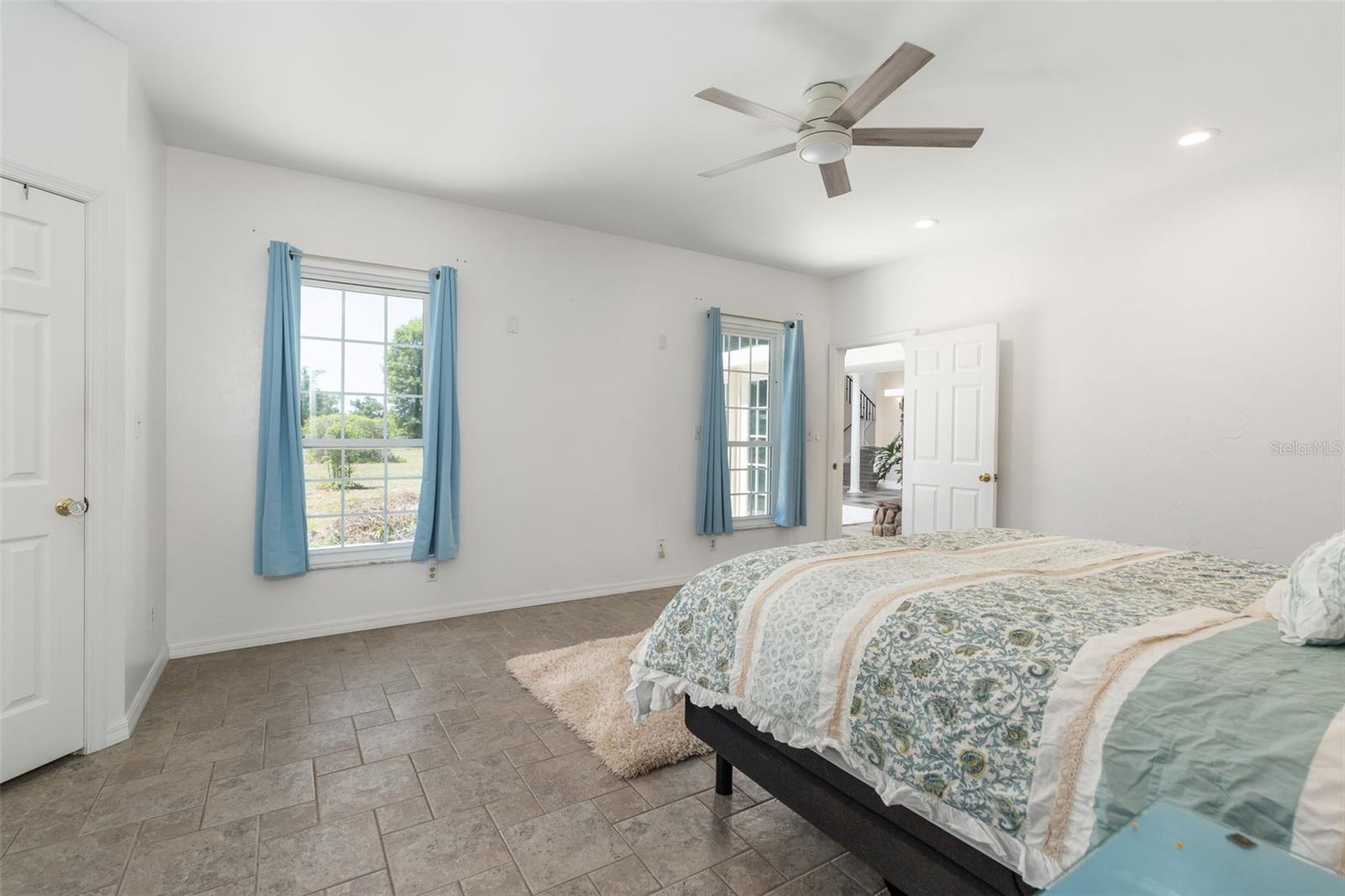 Image 14 of 61 For 20952 60th Terrace