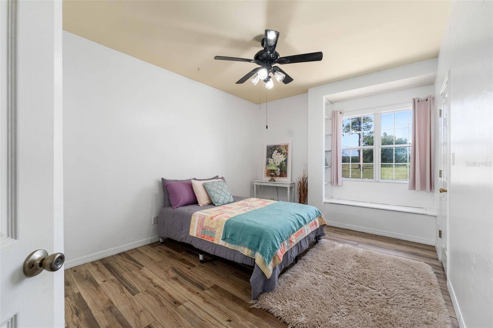 Image 33 of 61 For 20952 60th Terrace