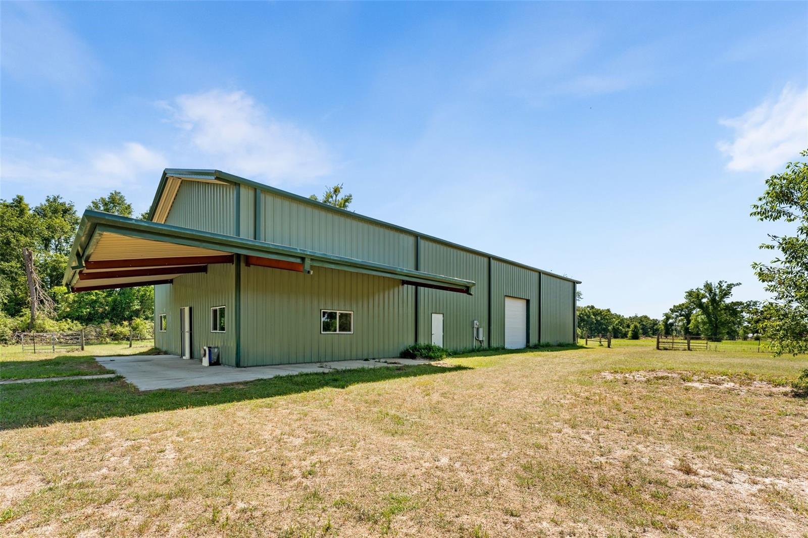 Image 49 of 61 For 20952 60th Terrace