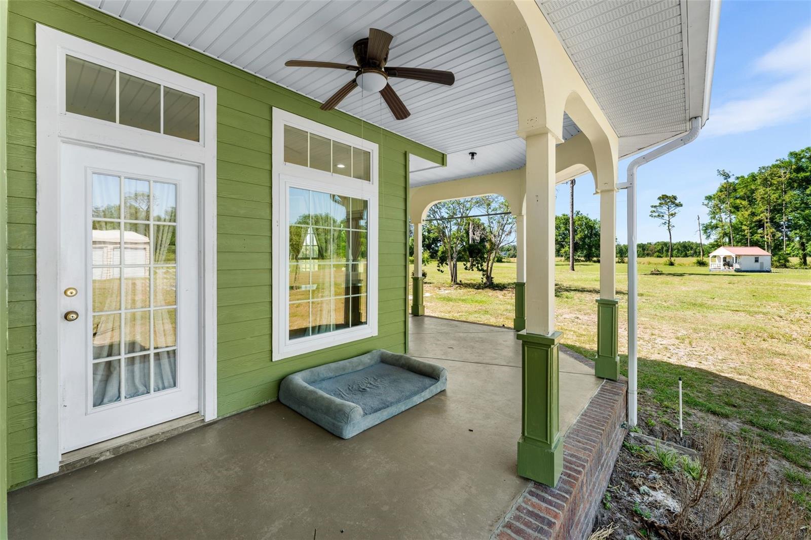 Image 5 of 61 For 20952 60th Terrace