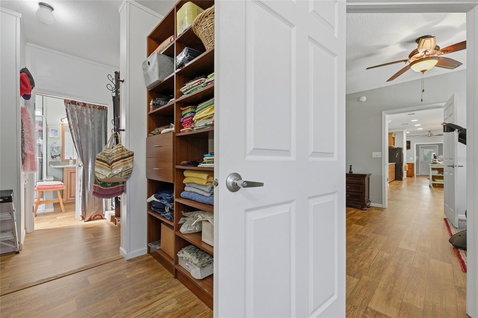 Image 10 of 26 For 301 Ka-di Lane