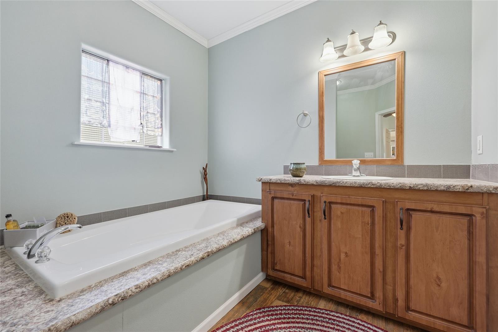 Image 8 of 26 For 301 Ka-di Lane