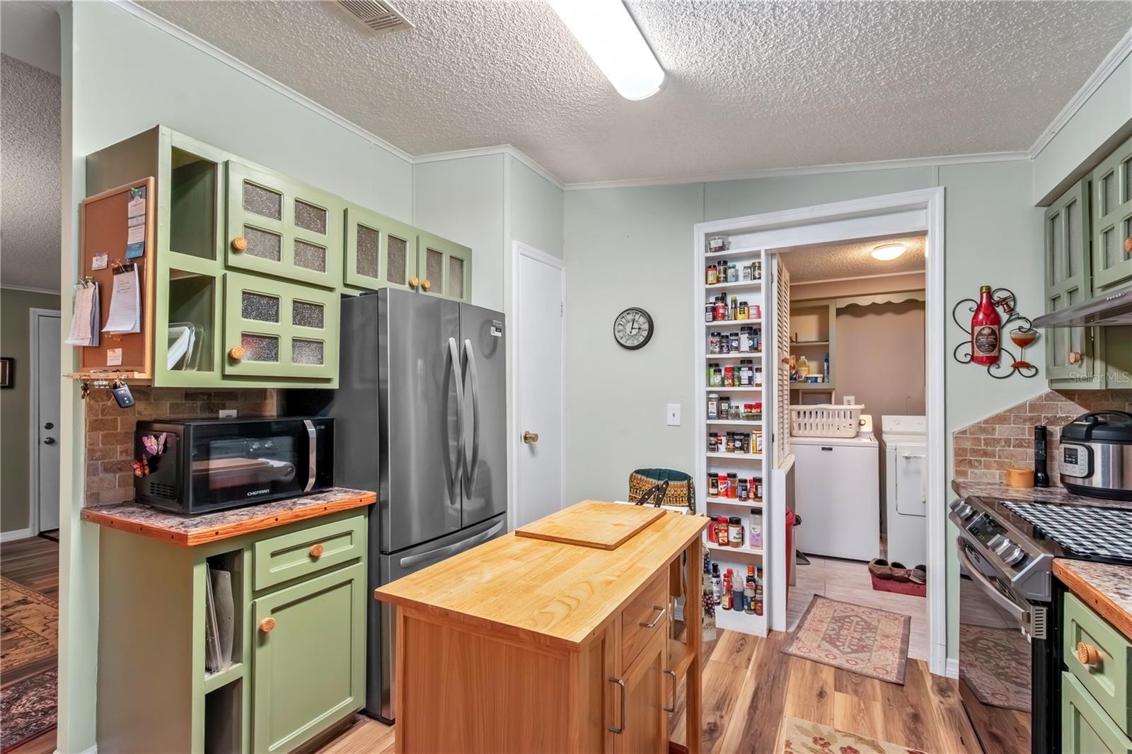 Image 12 of 41 For 112 Magnolia Street