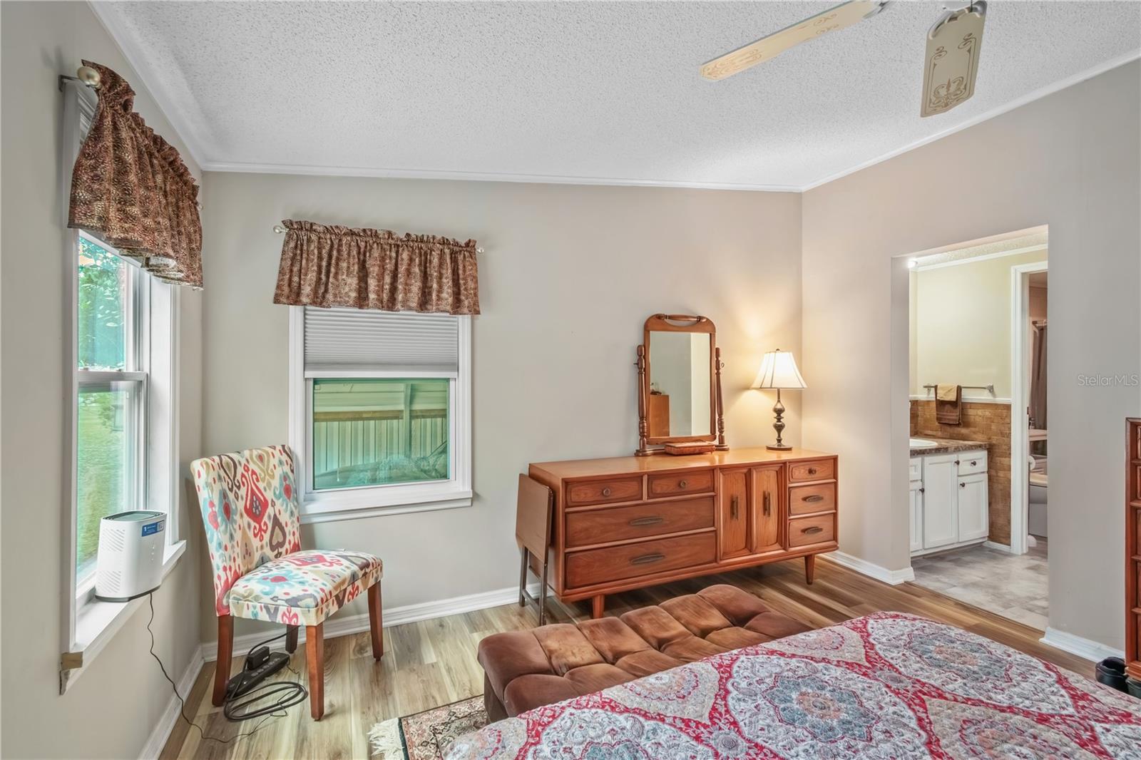 Image 20 of 41 For 112 Magnolia Street