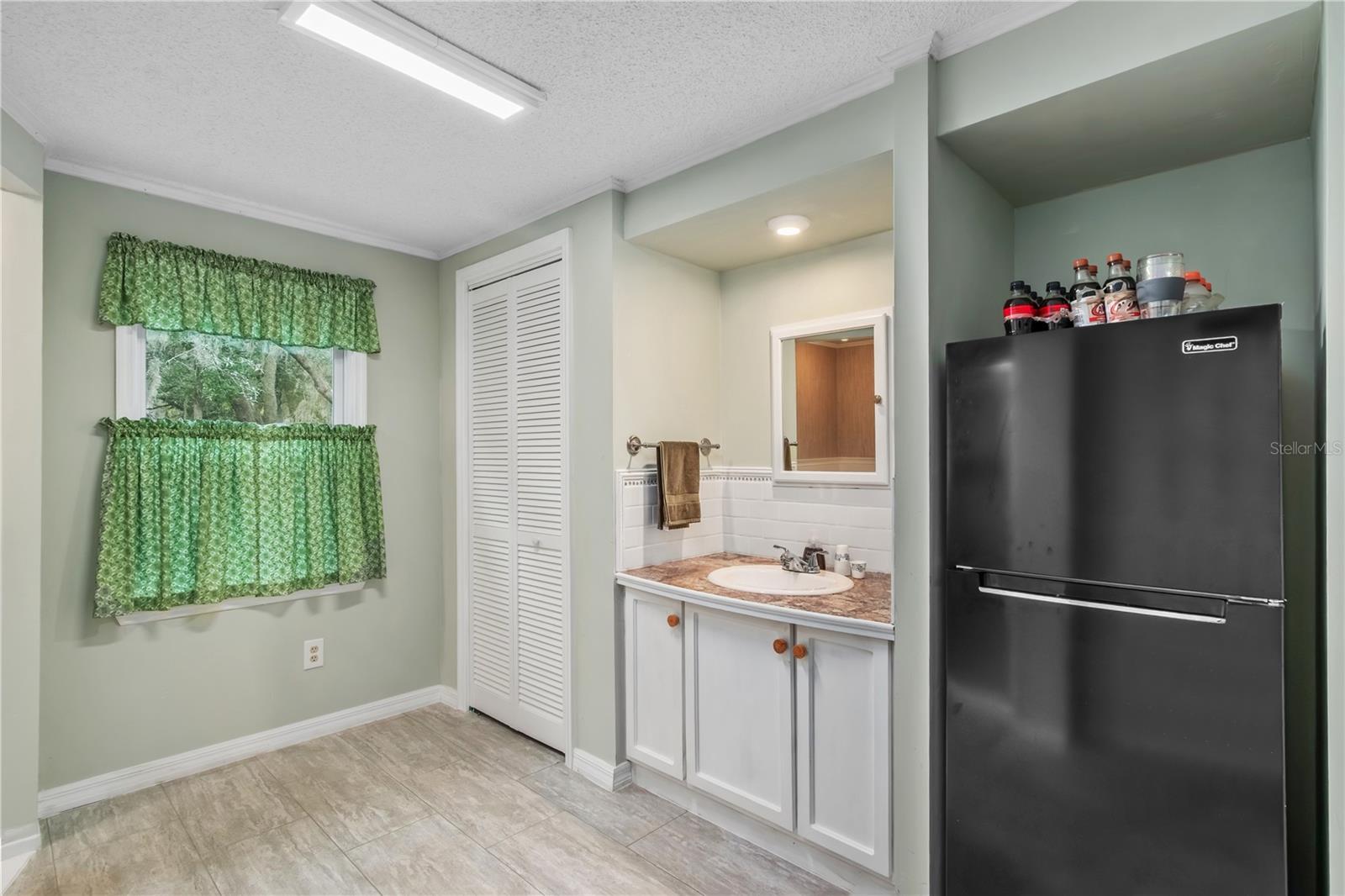 Image 27 of 41 For 112 Magnolia Street