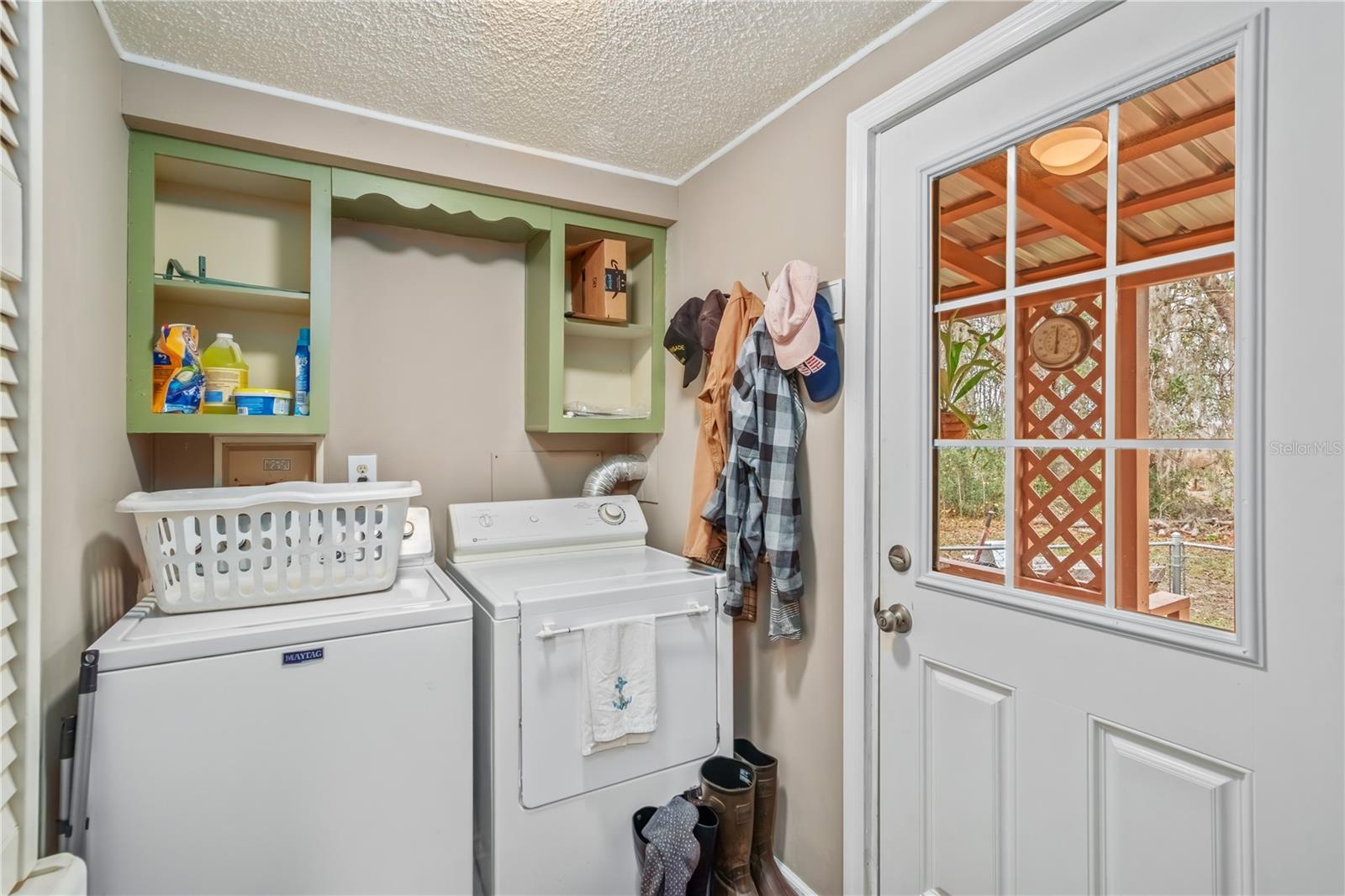 Image 29 of 41 For 112 Magnolia Street