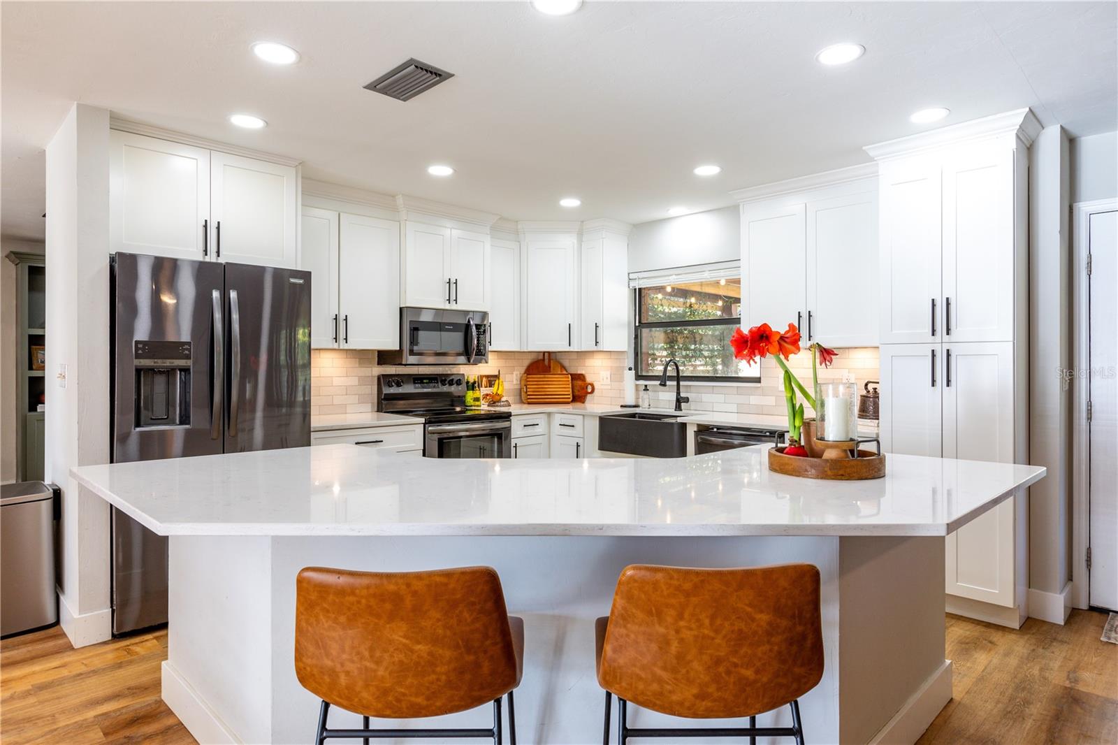 Image 10 of 37 For 10237 12th Place