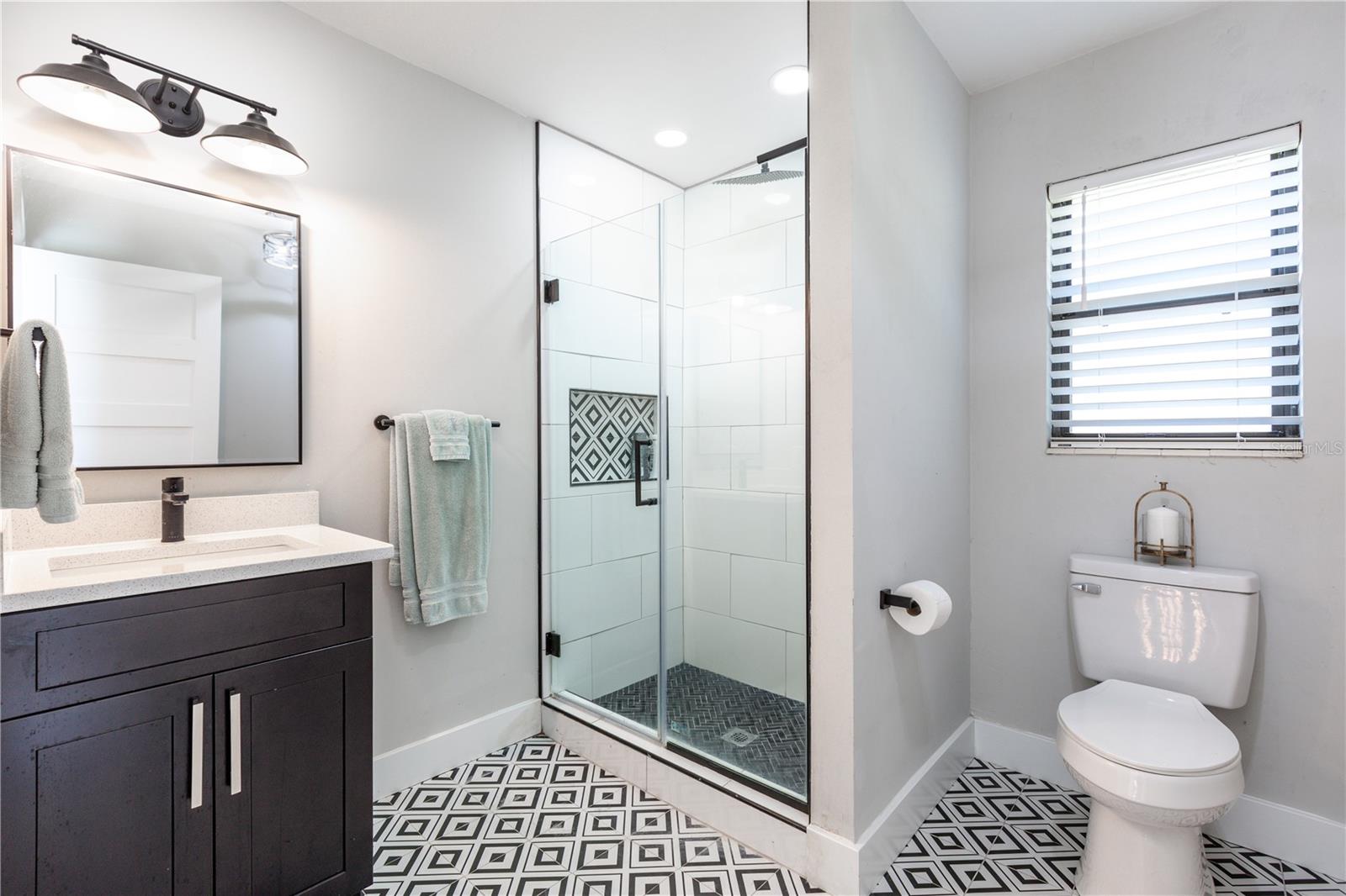 Image 21 of 37 For 10237 12th Place