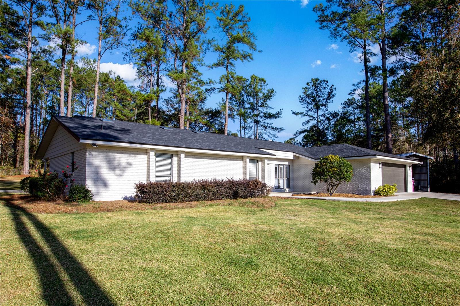 Image 32 of 37 For 10237 12th Place