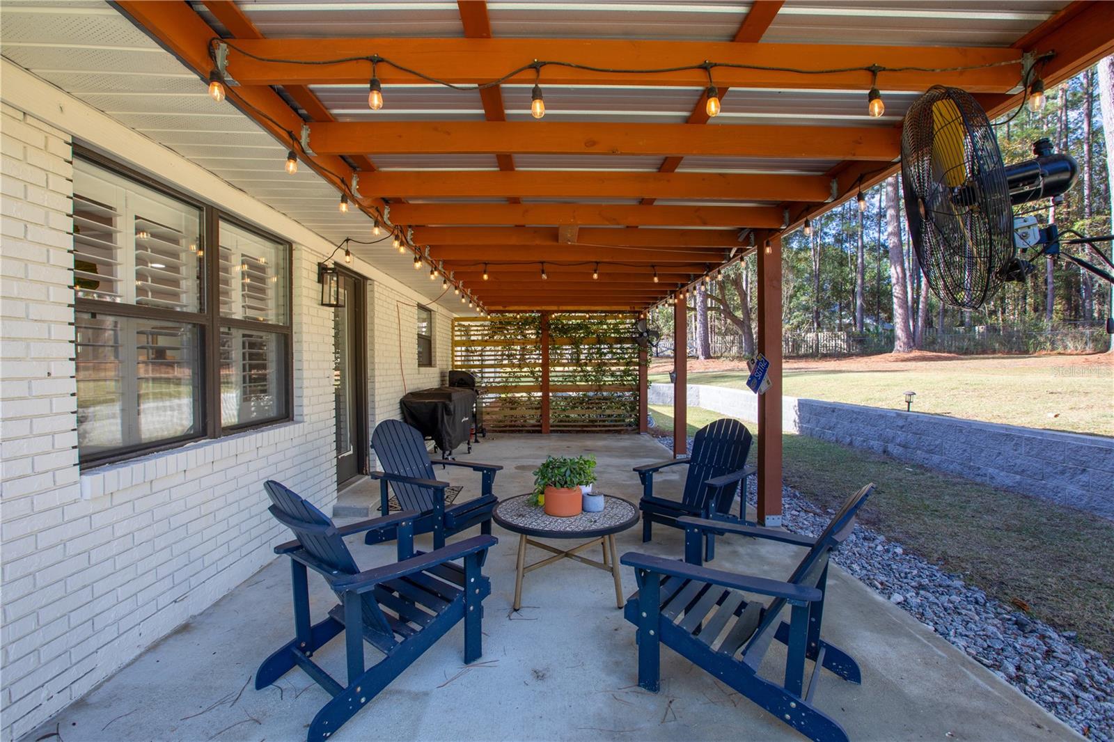 Image 4 of 37 For 10237 12th Place