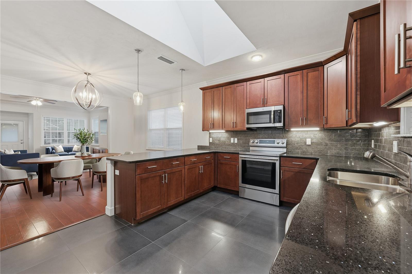 Image 13 of 32 For 3416 26th Street