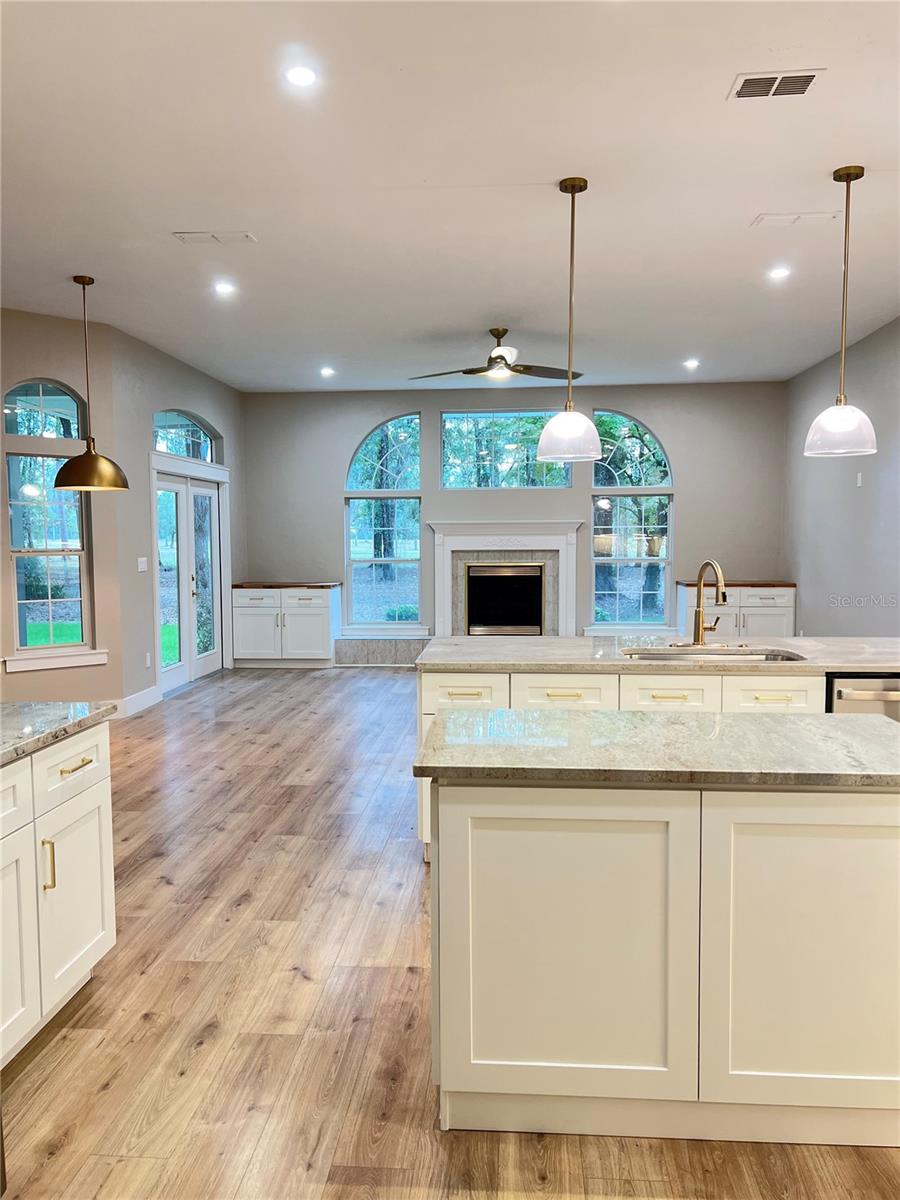 Image 10 of 51 For 15125 87th Avenue