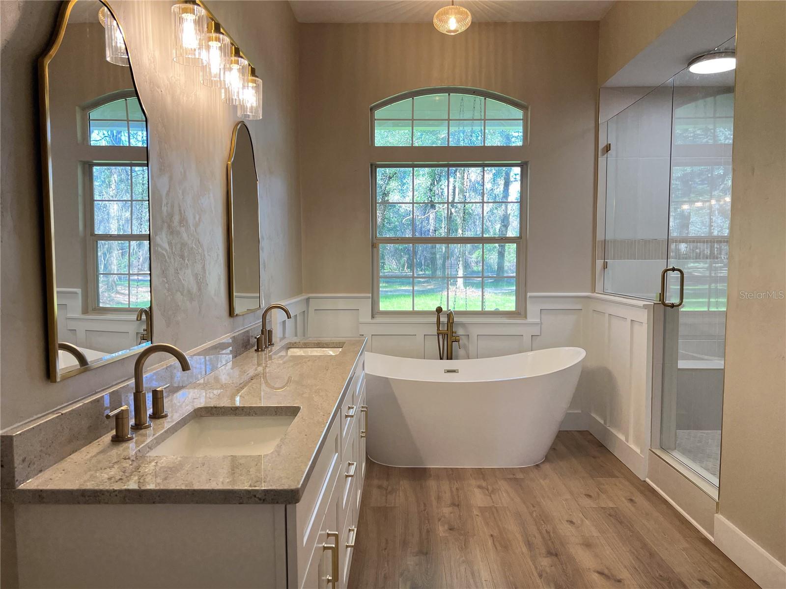 Image 23 of 51 For 15125 87th Avenue