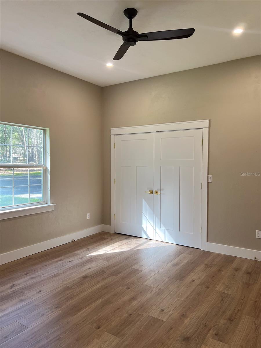 Image 29 of 51 For 15125 87th Avenue