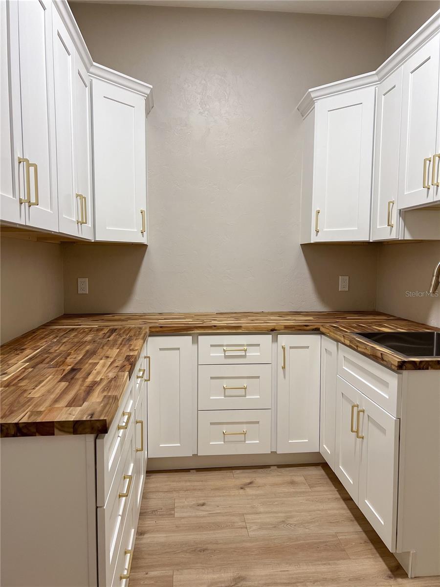 Image 36 of 51 For 15125 87th Avenue