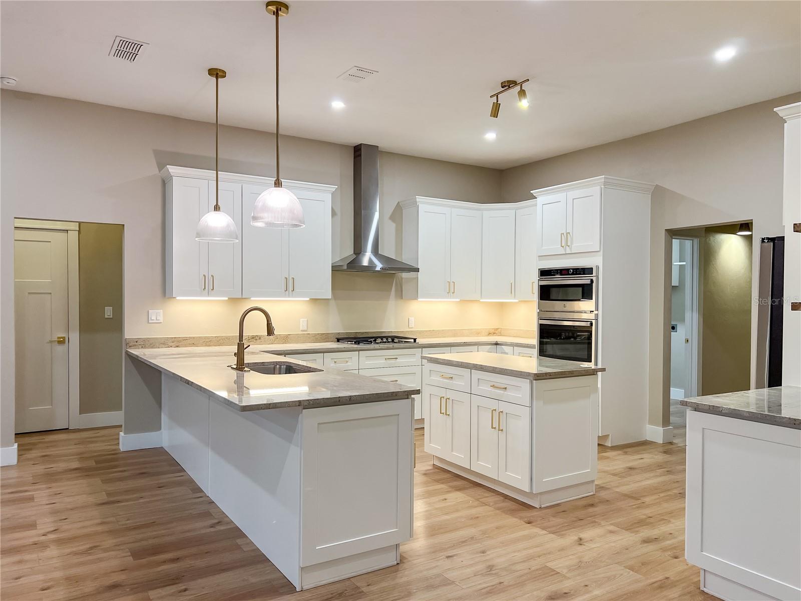 Image 5 of 51 For 15125 87th Avenue