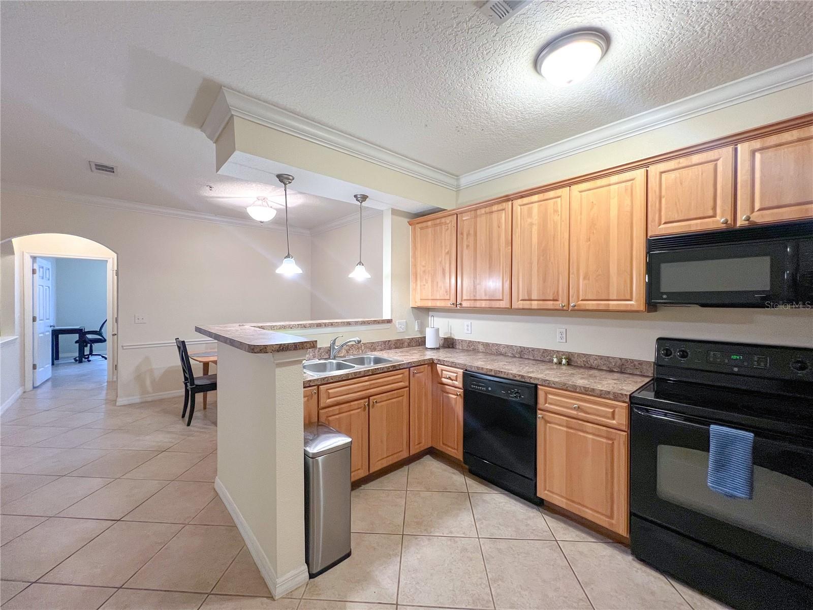 Image 5 of 13 For 1257 9th Road 106