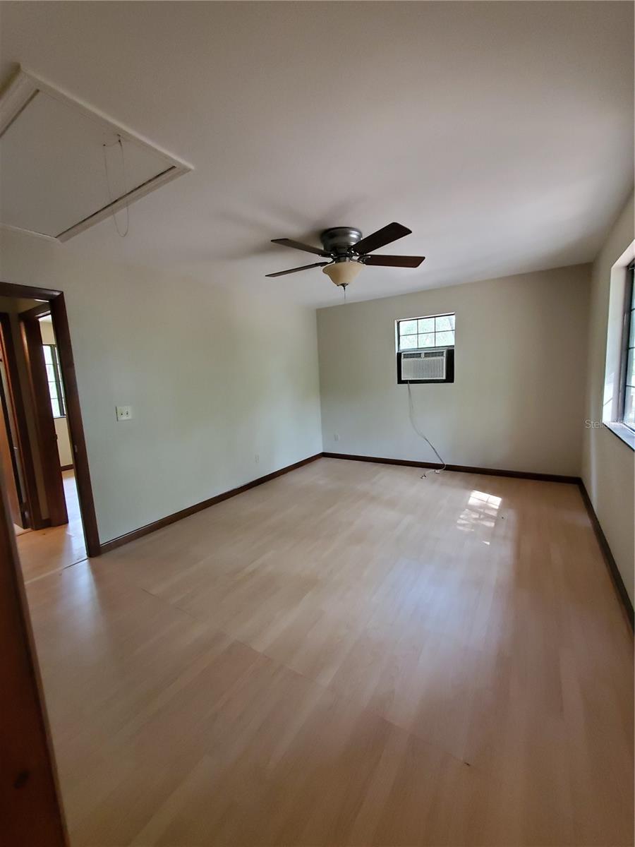 Image 10 of 15 For 4919 18 Trail