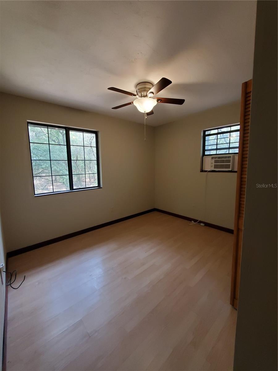 Image 7 of 15 For 4919 18 Trail