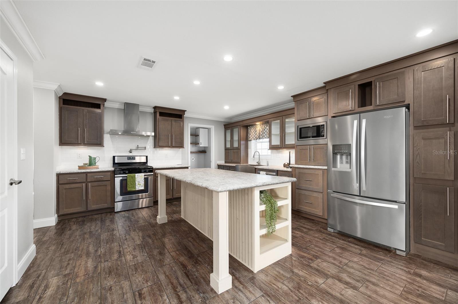 Image 23 of 64 For 3789 202nd Street