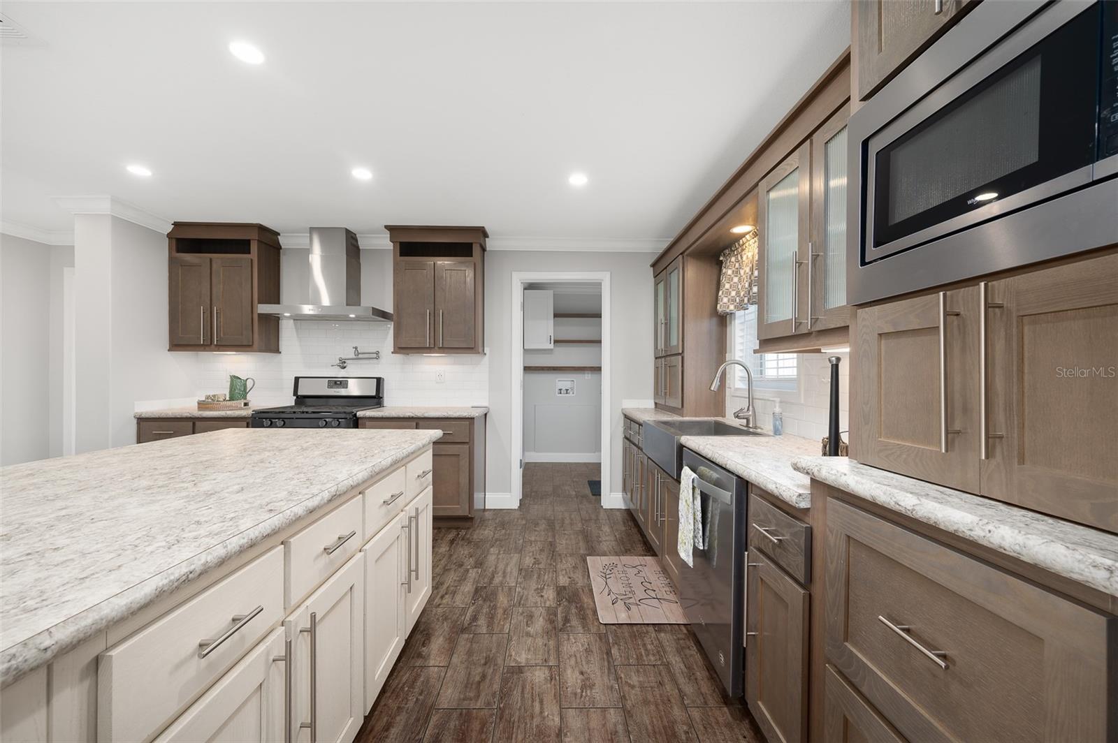 Image 26 of 64 For 3789 202nd Street