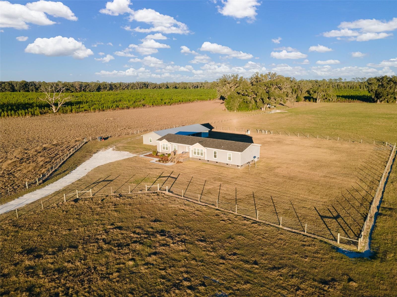 Image 4 of 64 For 3789 202nd Street