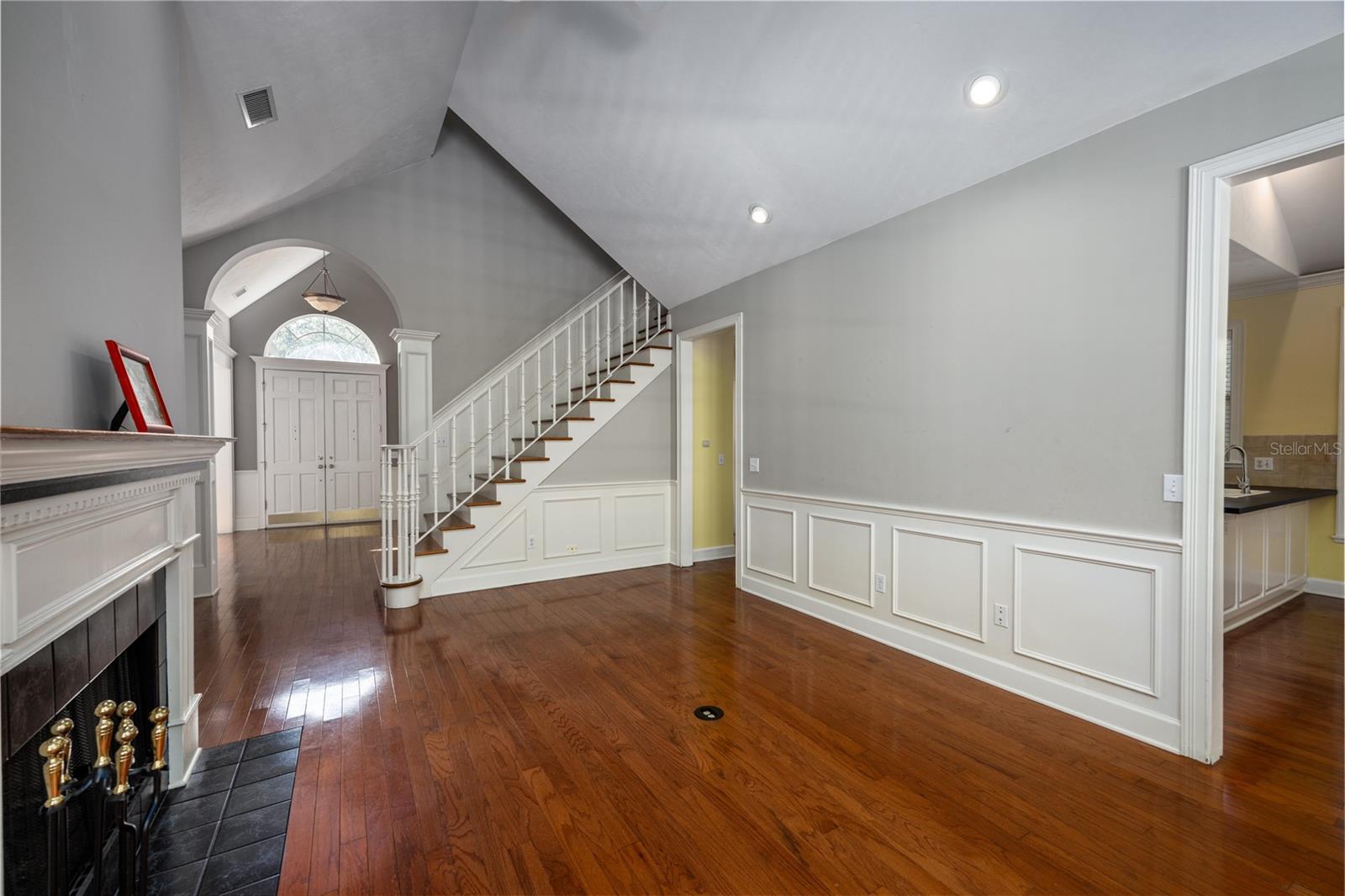 Image 16 of 65 For 4509 53rd Street