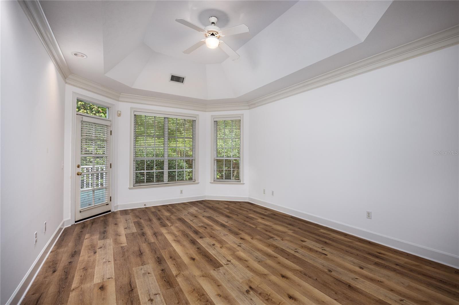 Image 33 of 65 For 4509 53rd Street