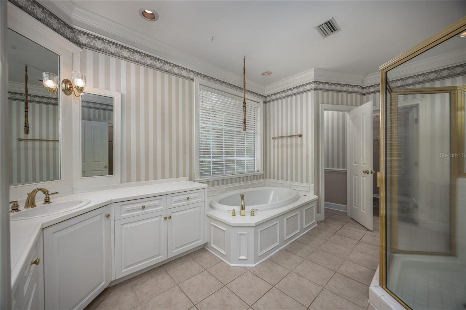 Image 35 of 65 For 4509 53rd Street