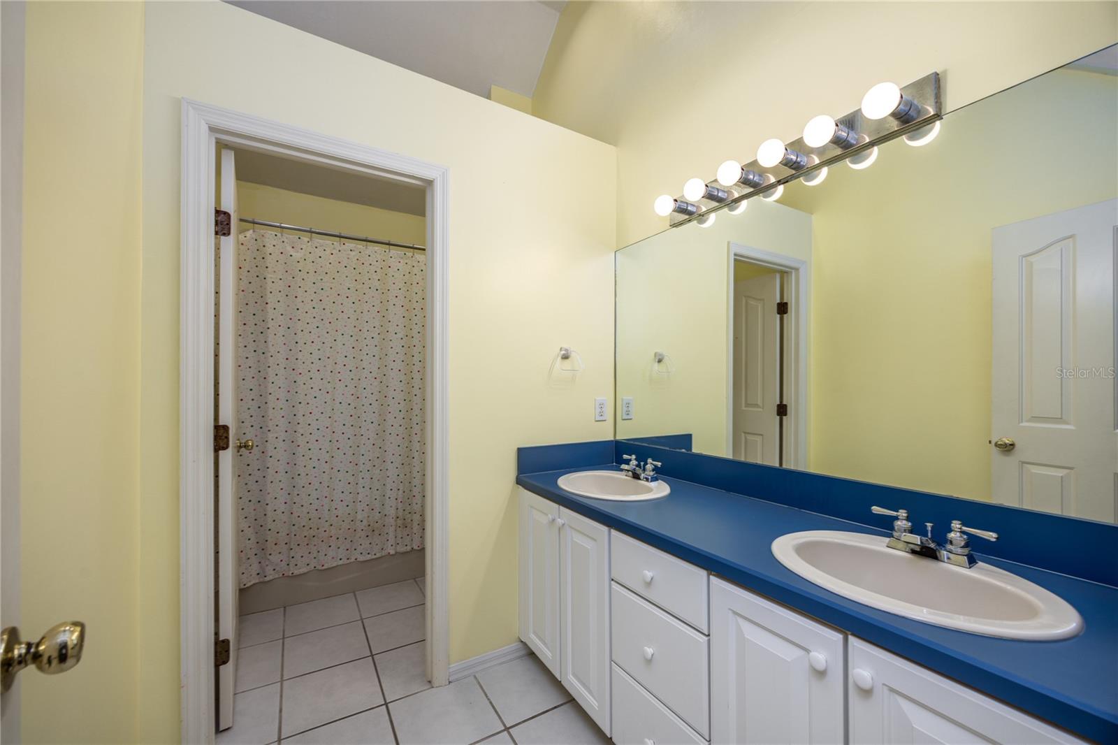 Image 43 of 65 For 4509 53rd Street